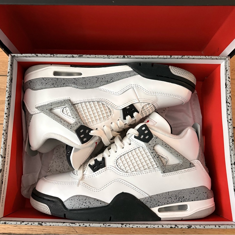 Jordan 4 Retro white cement